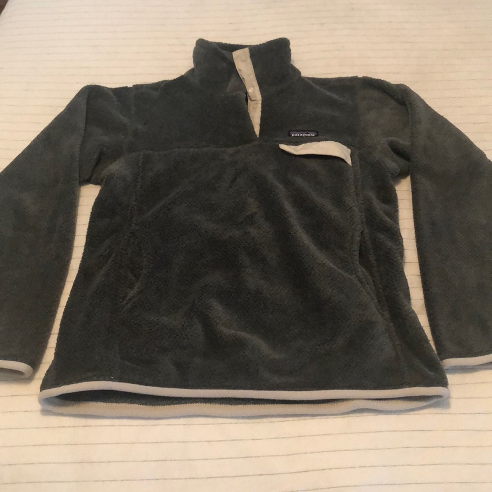 Patagonia fleece pull over